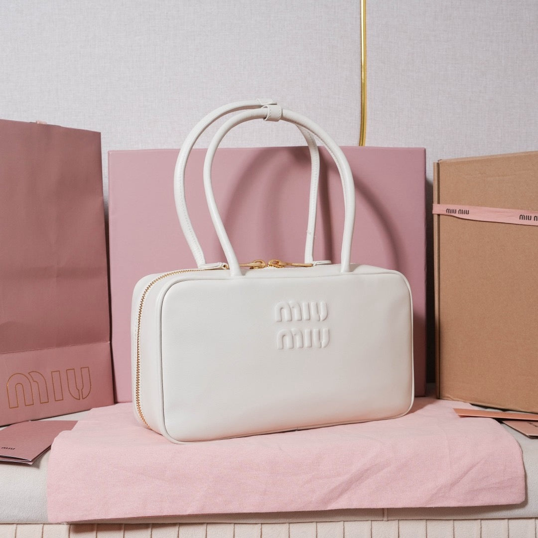Miu Miu Medium Beau Leather Top-Handle Bag