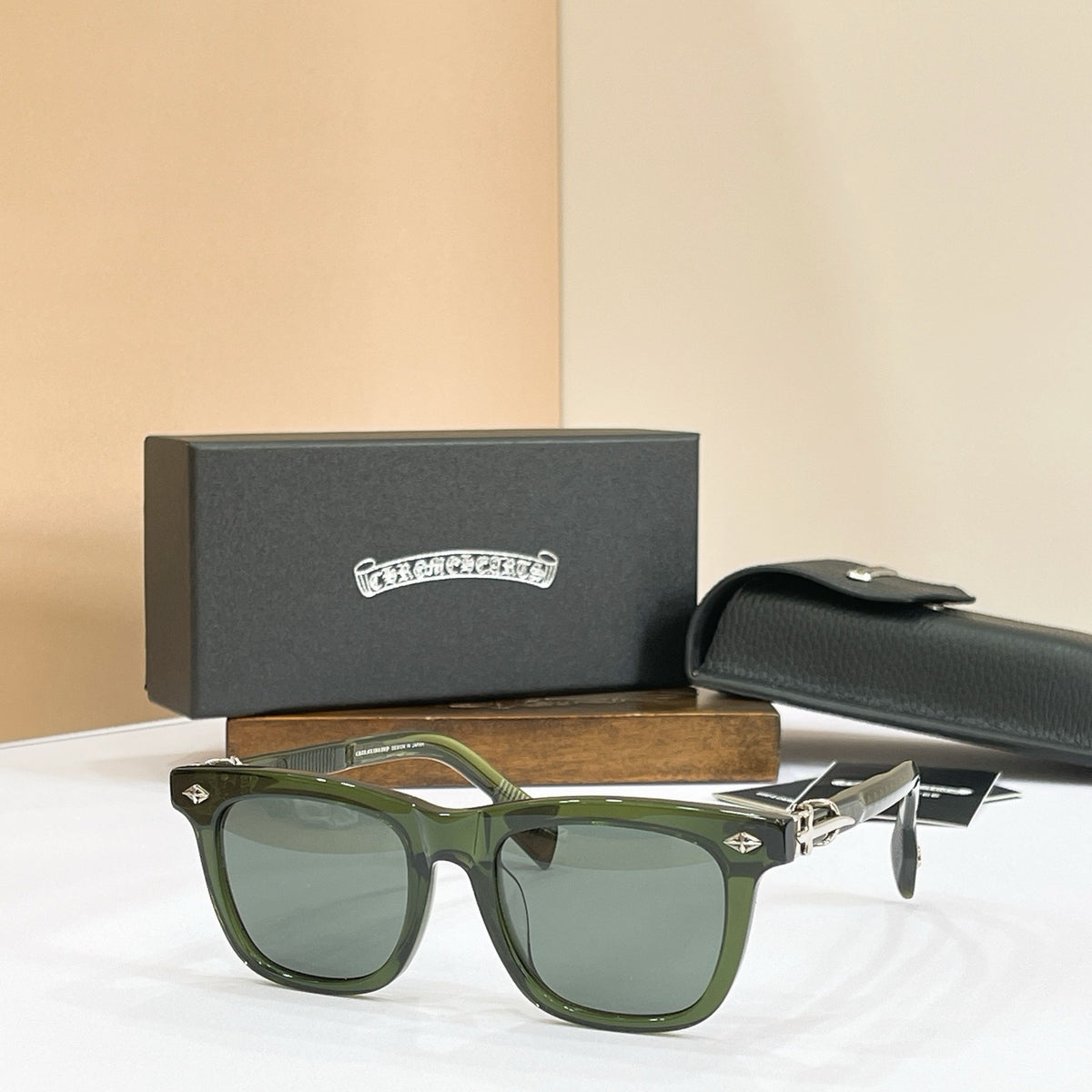 Chrome Hearts Sunglasses CH8251