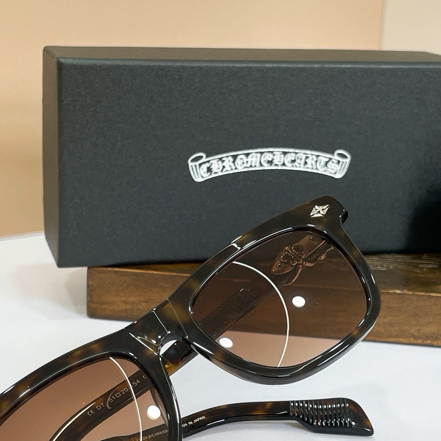 Chrome Hearts Sunglasses CH8251
