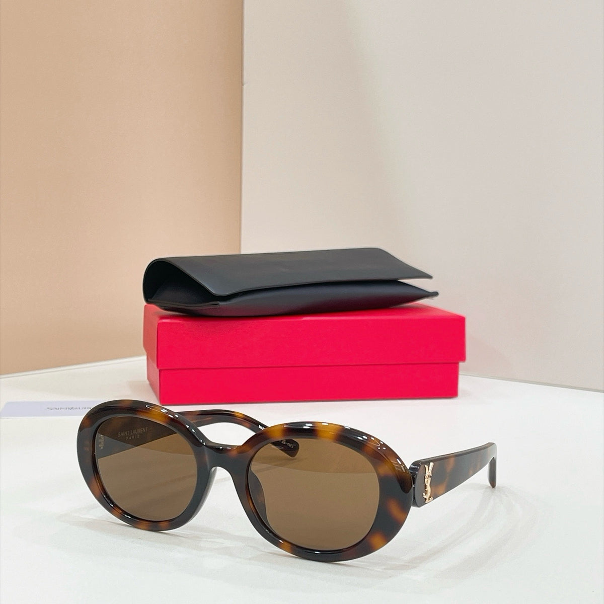 Saint Laurent Sunglasses SL812F