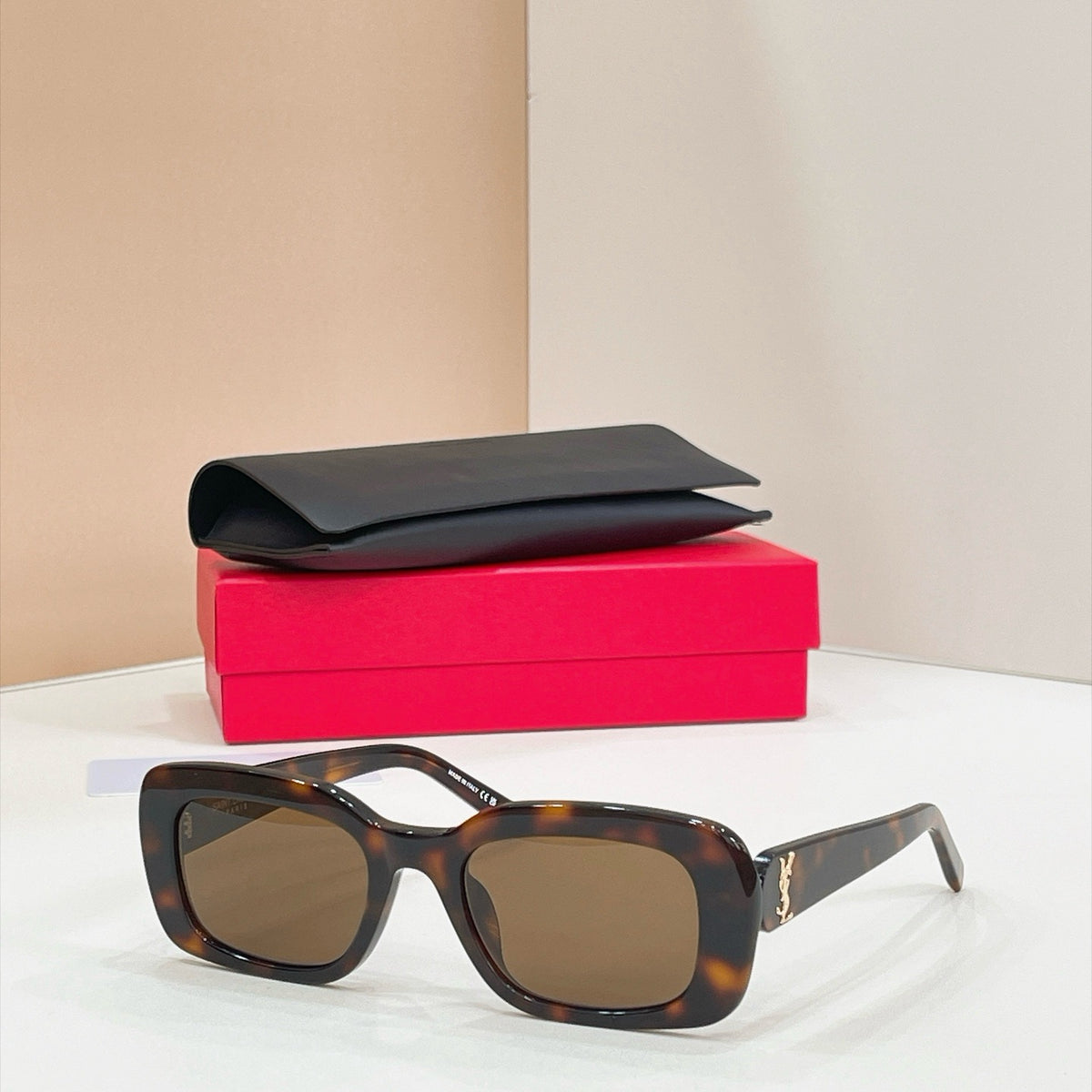 Saint Laurent Sunglasses SLM130