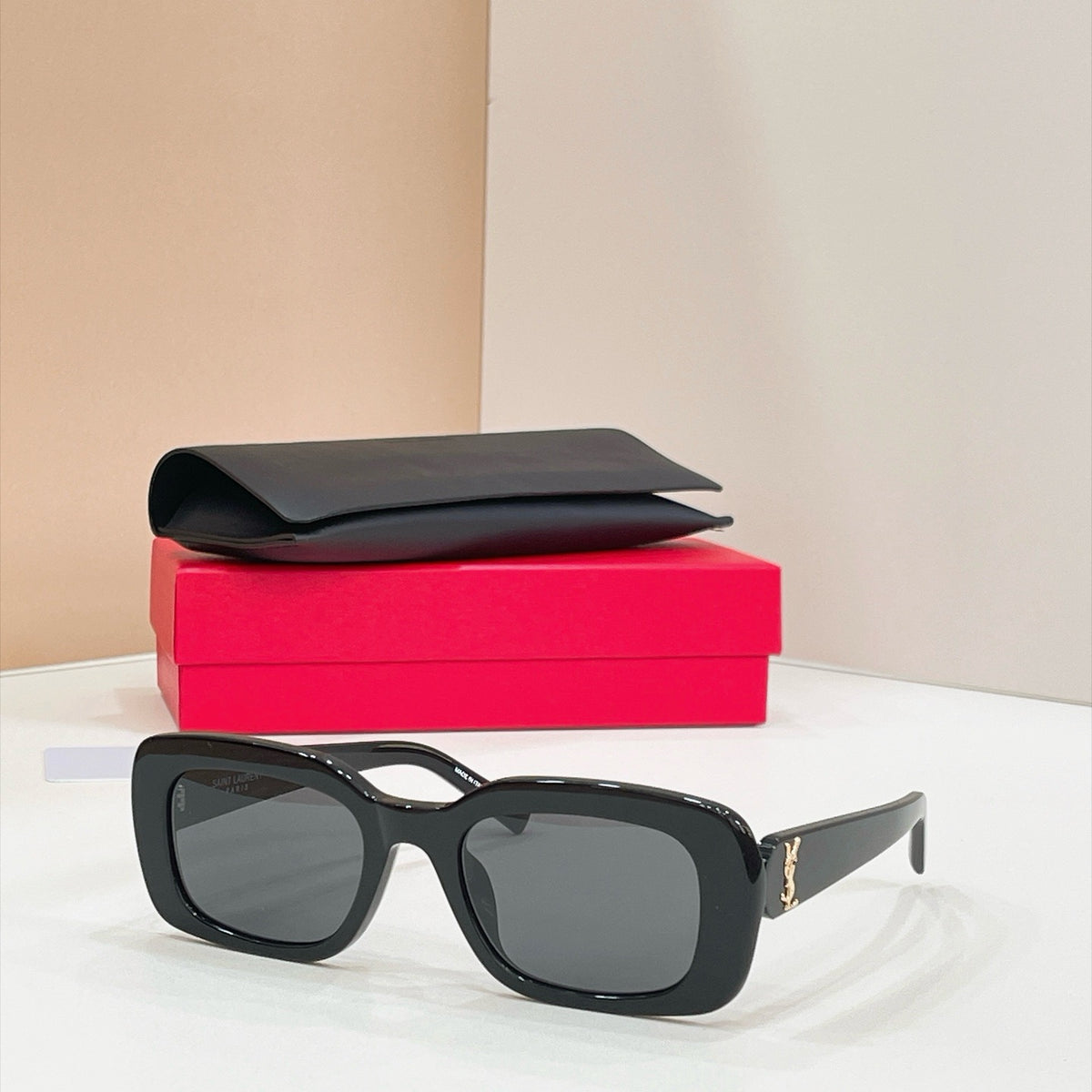 Saint Laurent Sunglasses SLM130