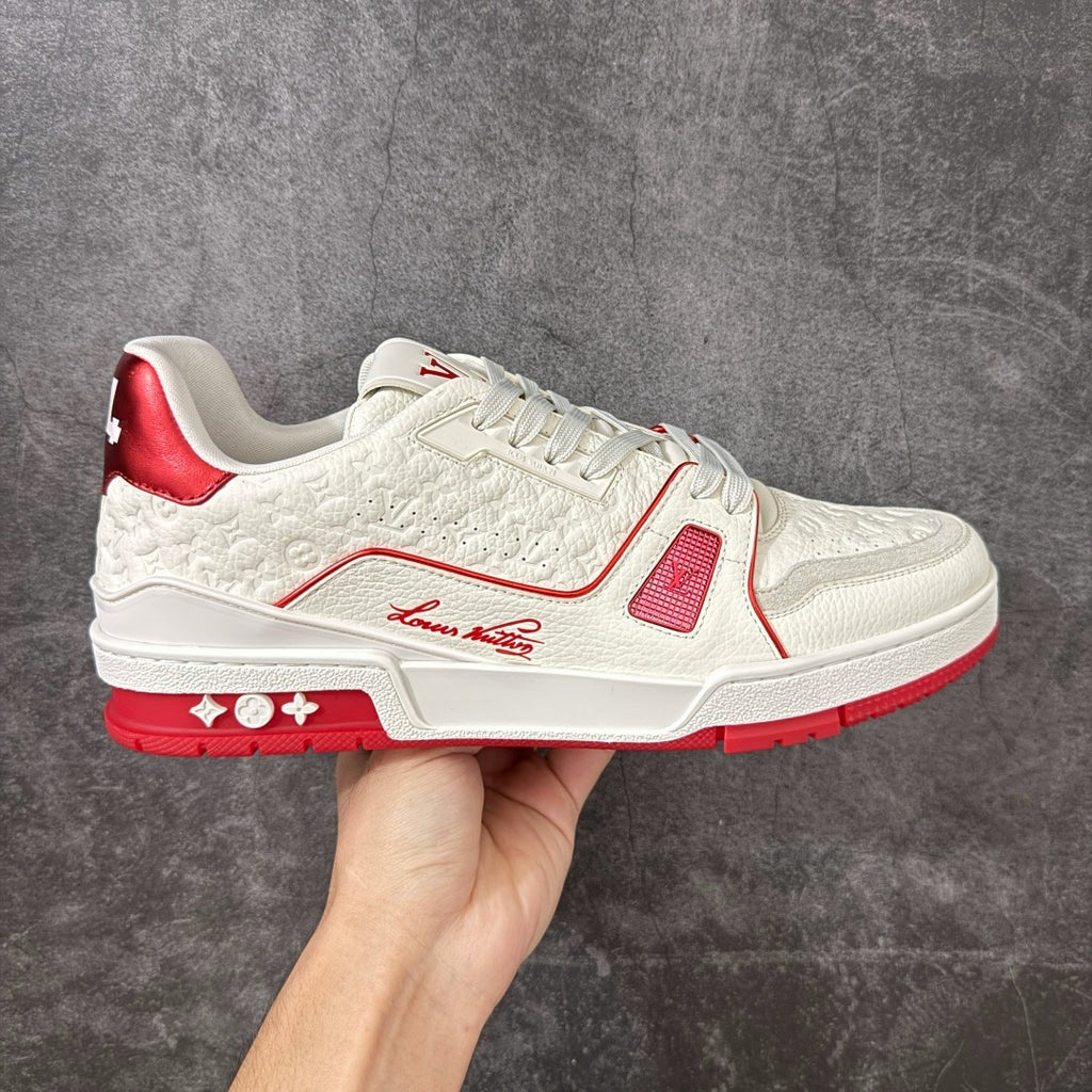 LV Trainer Sneaker 1AKCOZ