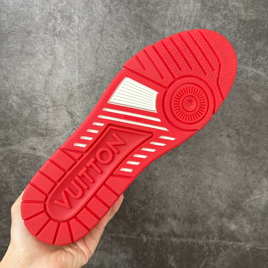 LV Trainer Sneaker 1AKCOZ
