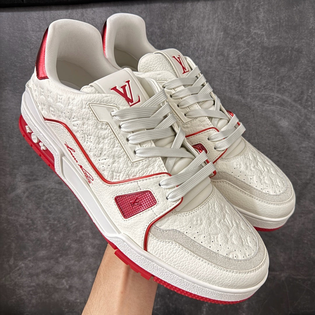 LV Trainer Sneaker 1AKCOZ