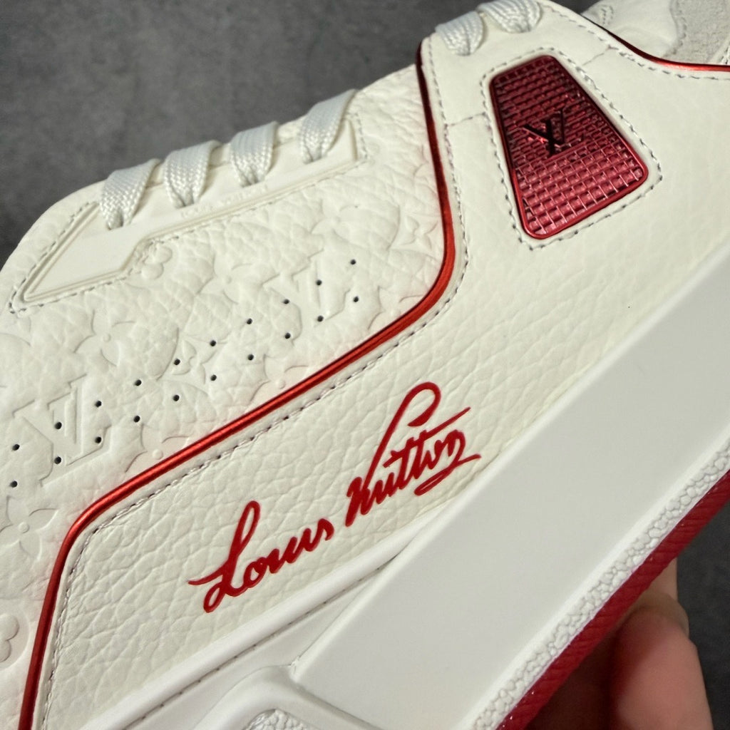 LV Trainer Sneaker 1AKCOZ