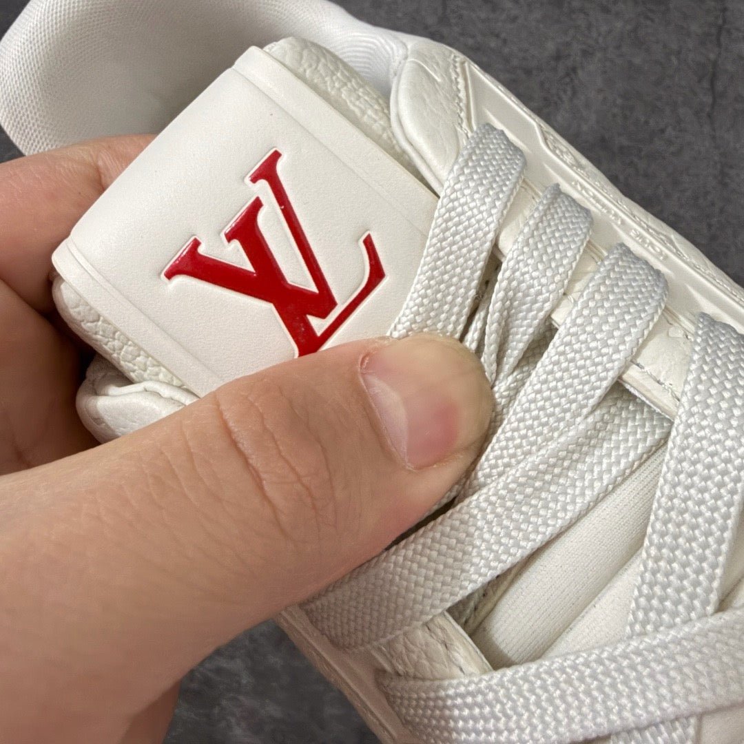 LV Trainer Sneaker 1AKCOZ
