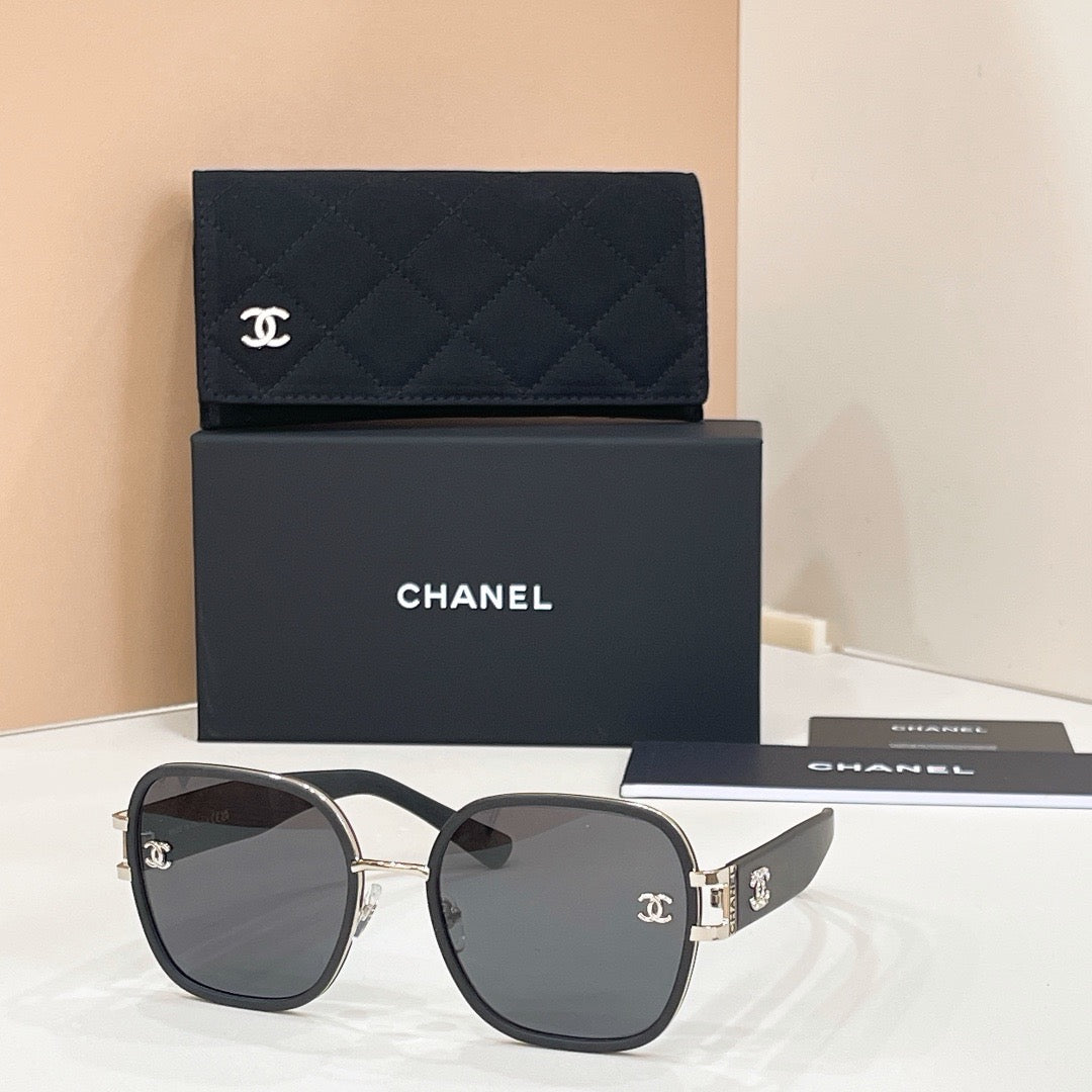 Chanel Sunglasses CH1466LQ