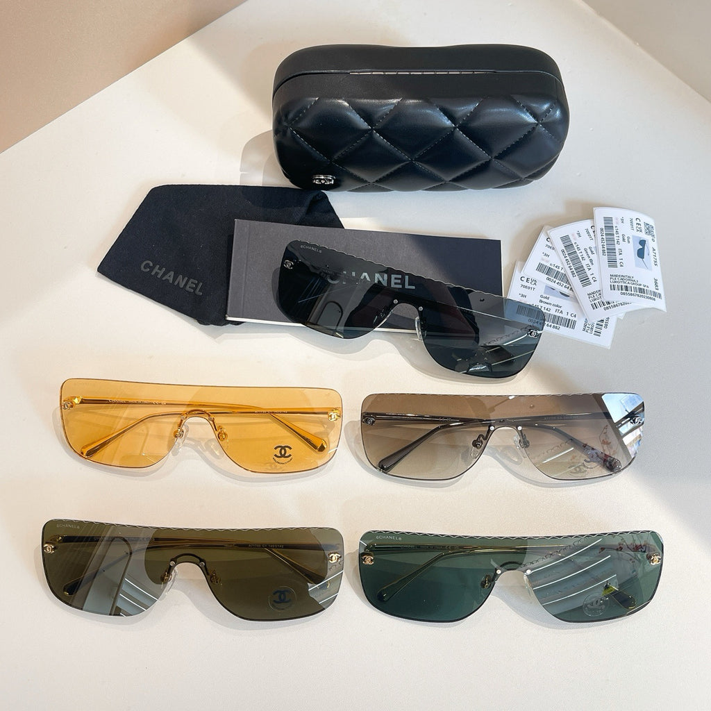Chanel Sunglasses A71755