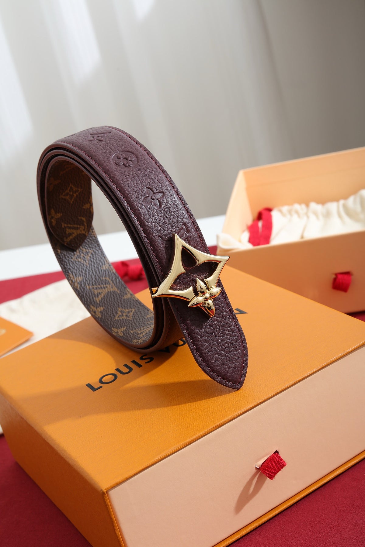 LV Belts Style 10