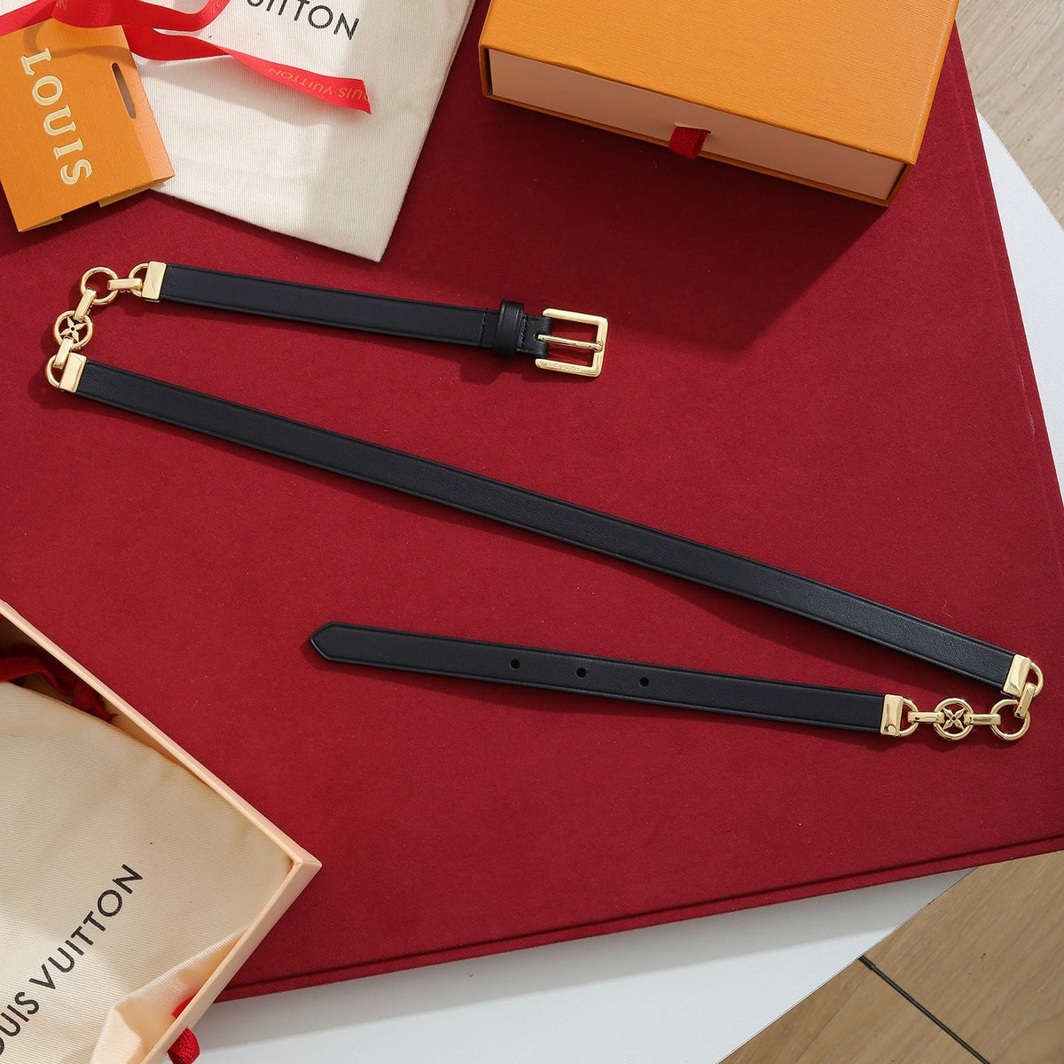 LV Circle Blossom Belt M8654W