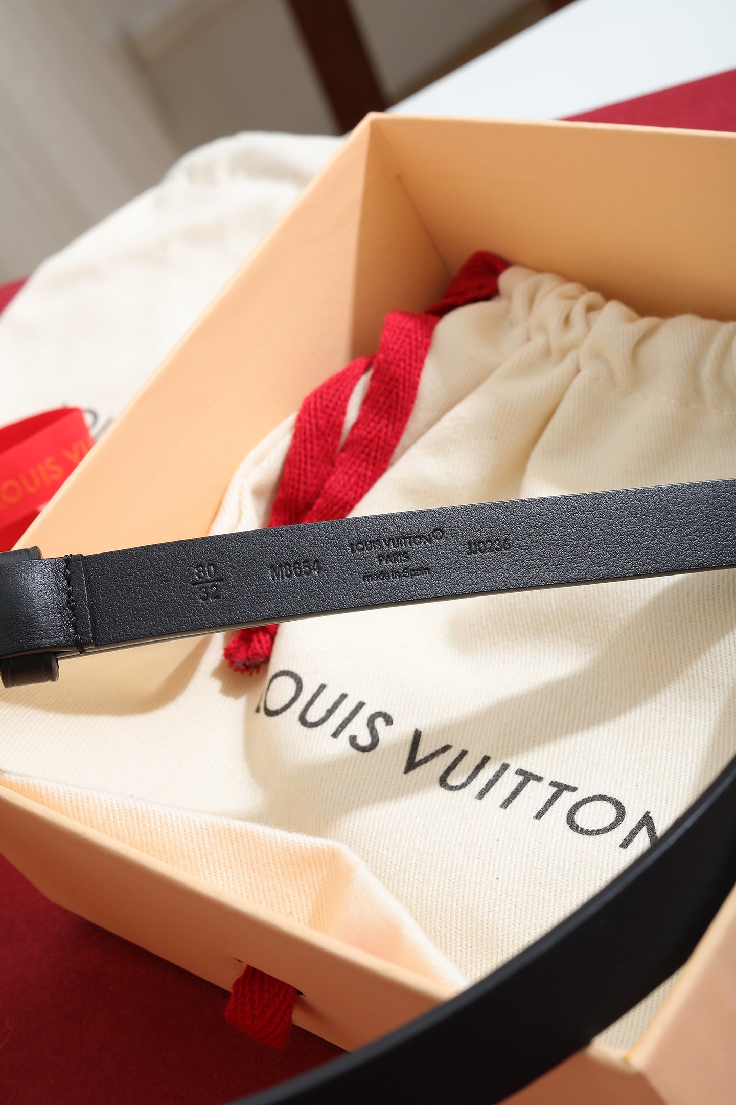 LV Circle Blossom Belt M8654W