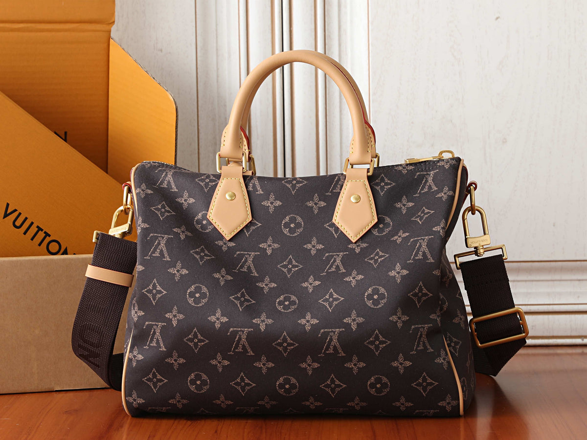 LV Speedy 30 Bandoulière Silk Tech M2A454
