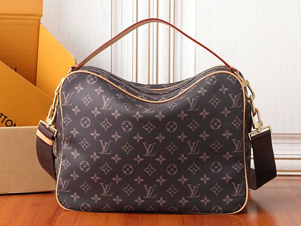 LV Nil XL Silk Tech M29853