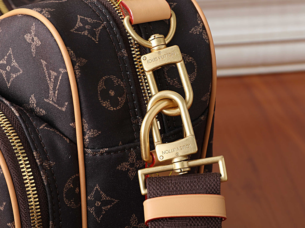 LV Nil XL Silk Tech M29853