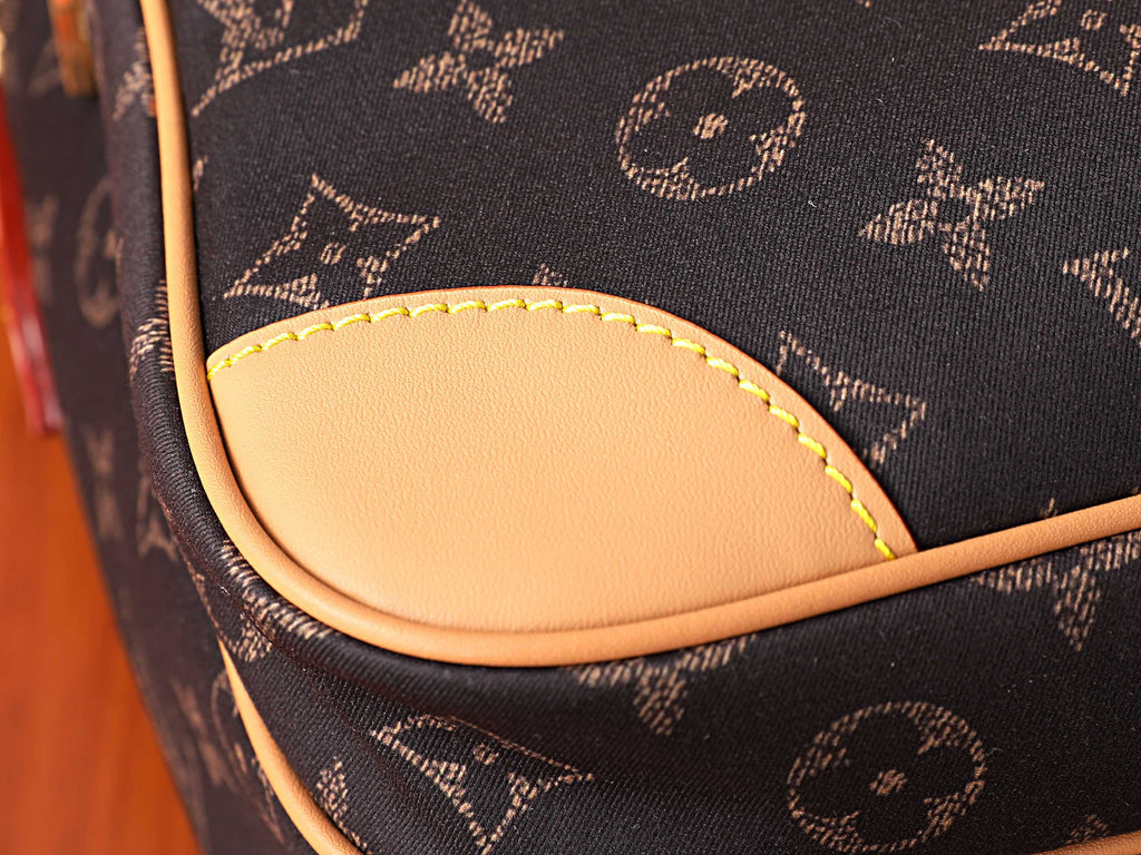 LV Nil XL Silk Tech M29853