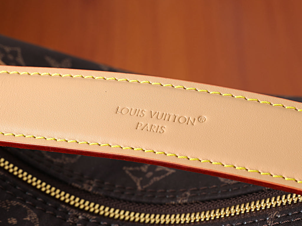 LV Nil XL Silk Tech M29853
