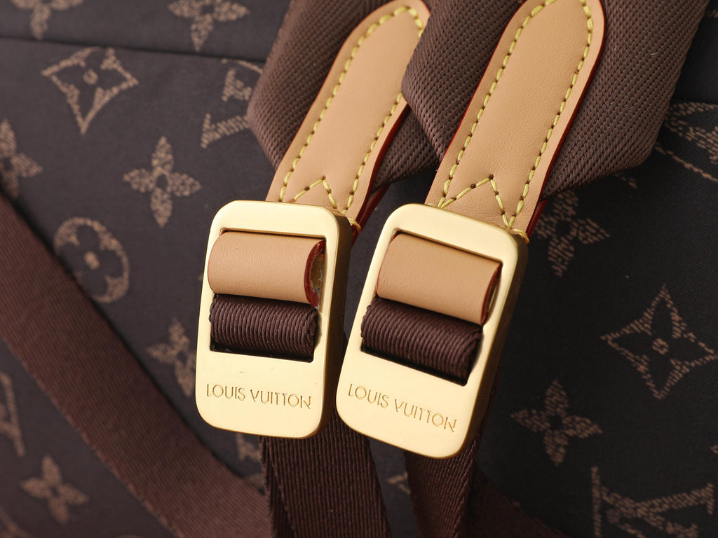 LV Track Backpack MM Silk Tech M2A456
