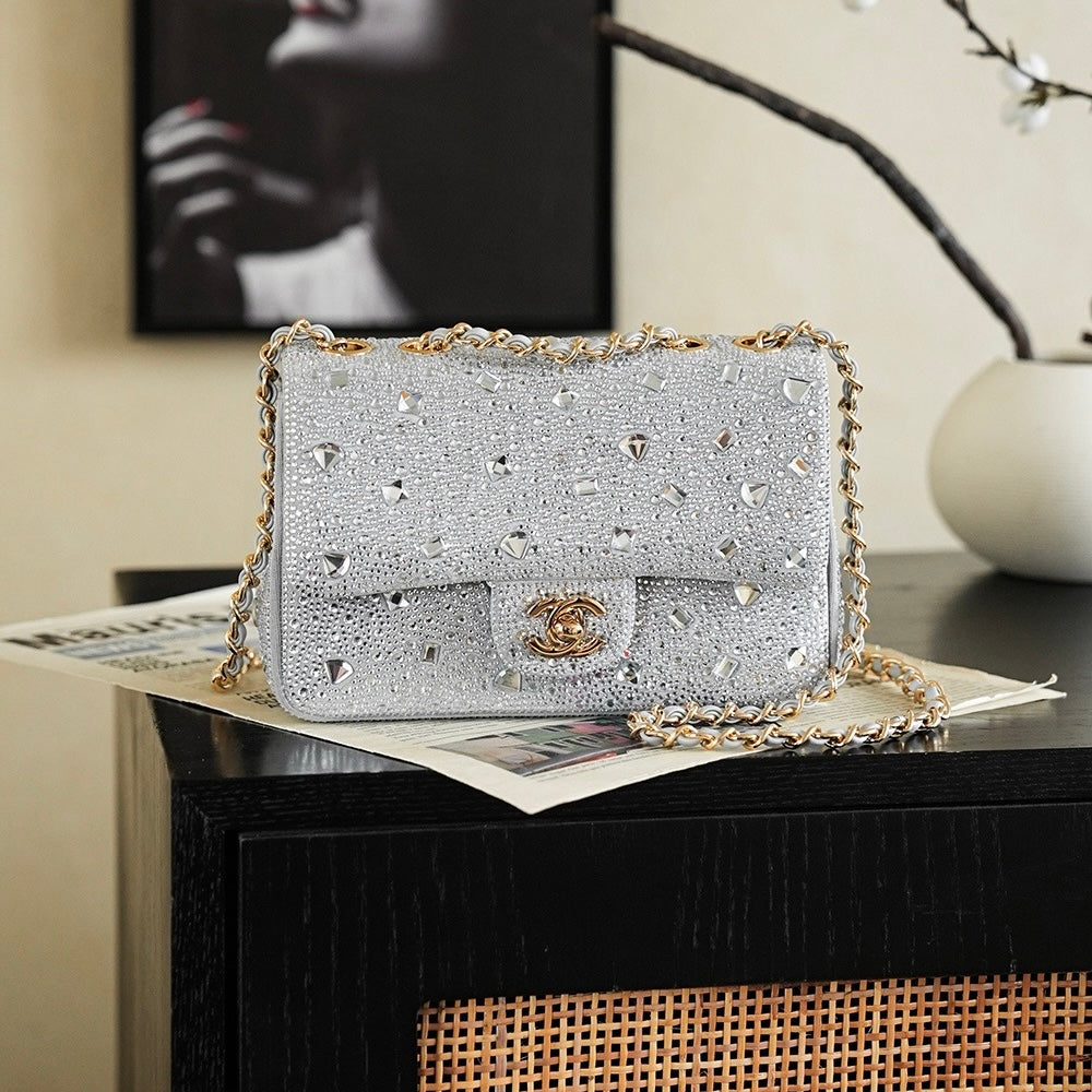 Chanel Evening Bag in Strass AS4297