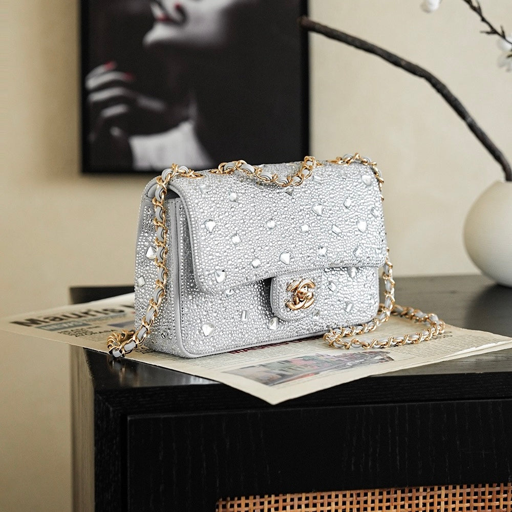 Chanel Evening Bag in Strass AS4297