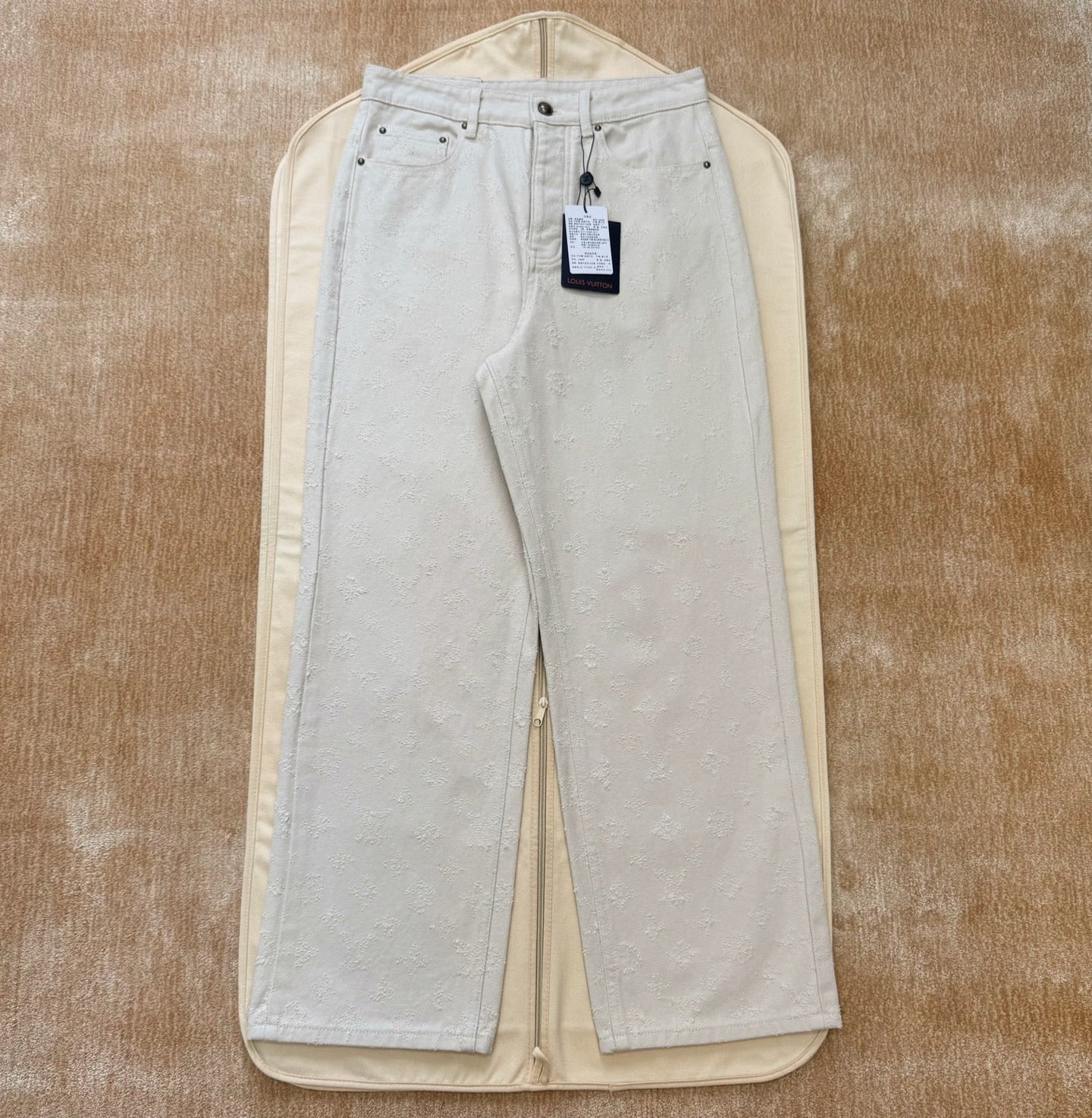 LV 1AKOHX Monogram Needle-Punched Denim Skate Pants