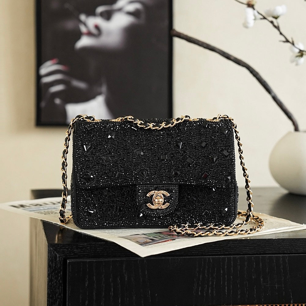 Chanel Evening Bag in Strass AS4297
