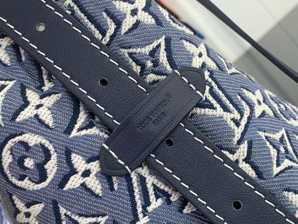 LV CarryAll PM M2A184