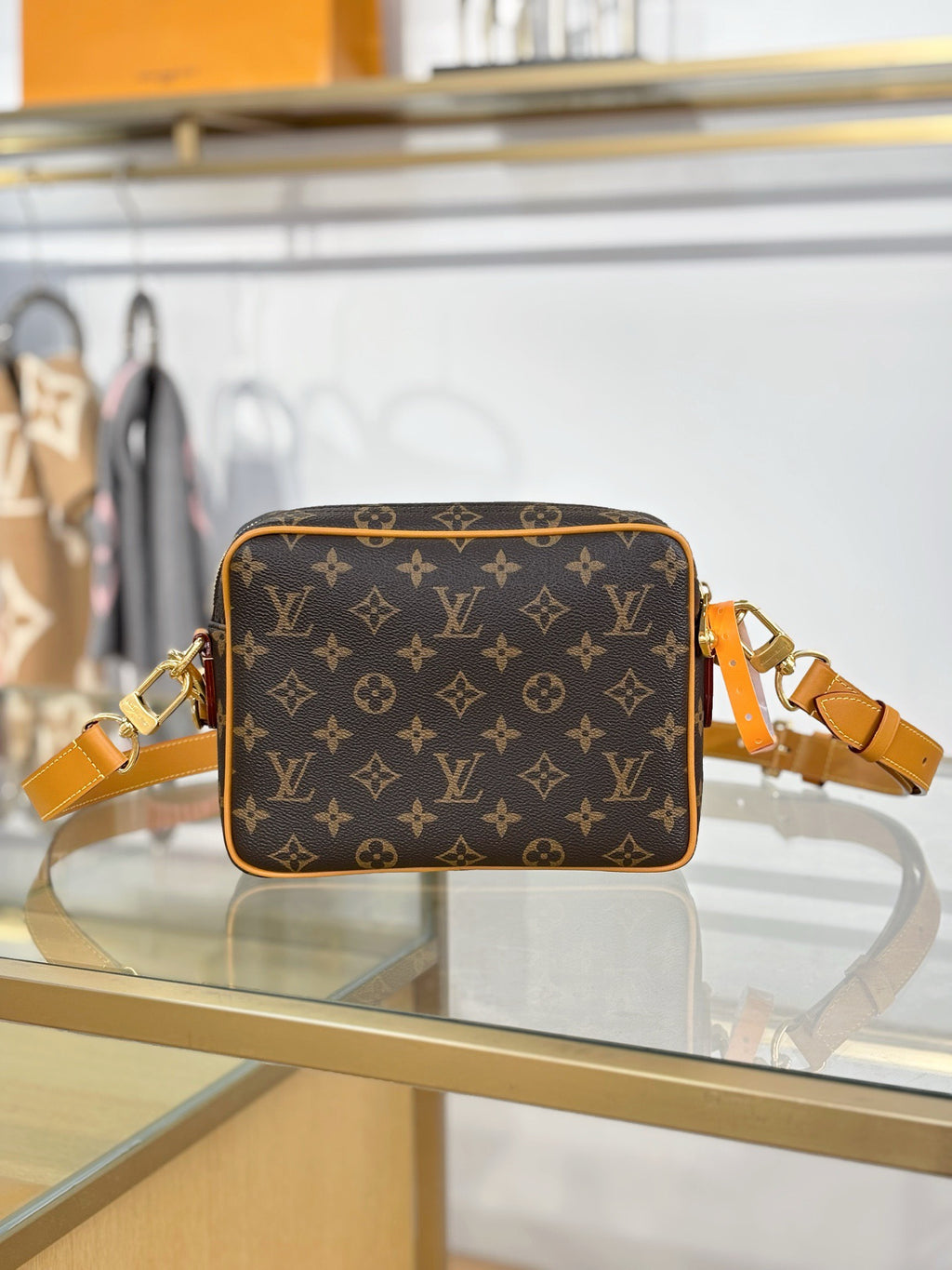 LV Nil M14016