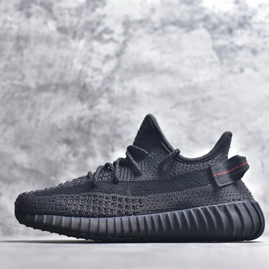 Yeezy Boost 350 V2