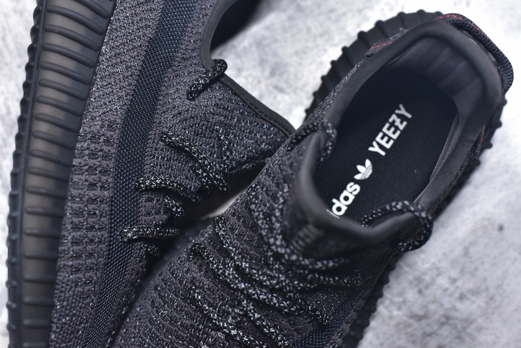 Yeezy Boost 350 V2