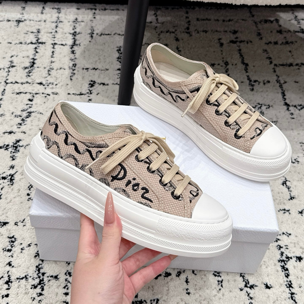 Dior Walk'n'Dior Platform Sneaker