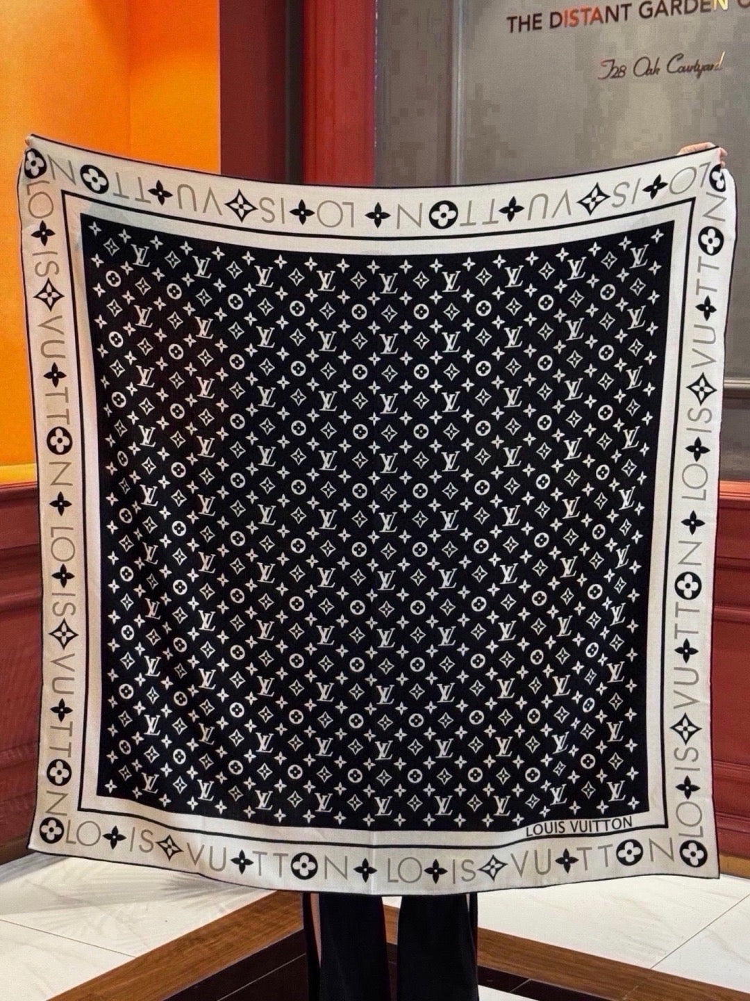 LV Shawl 140 Style 01 in Cashmere And Silk