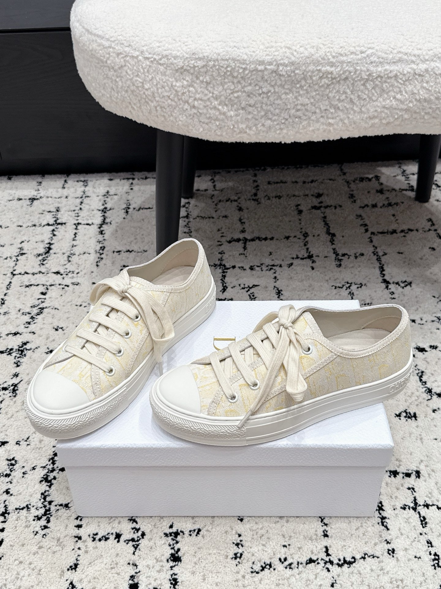 Dior Walk'n'Dior Platform Sneaker