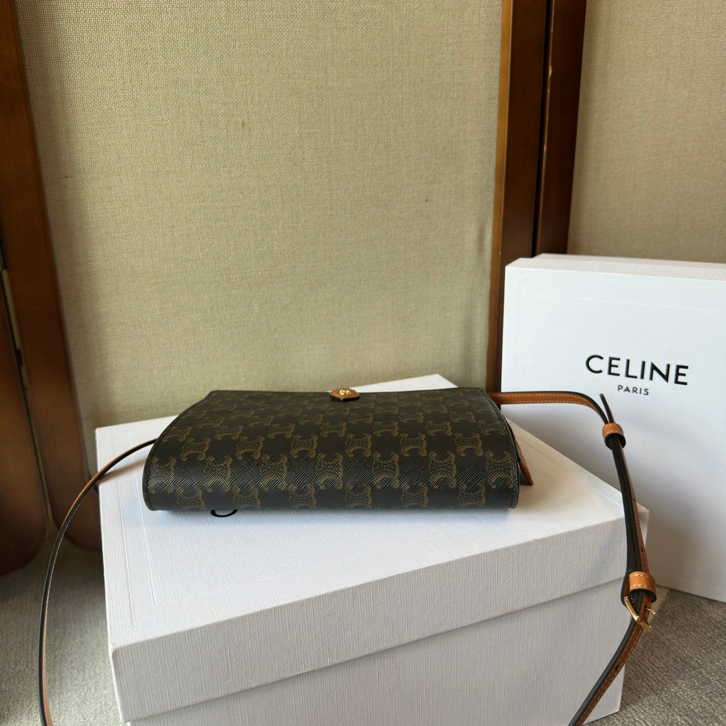 Celine Small Note Book In Triomphe Canvas And Natural Calfskin