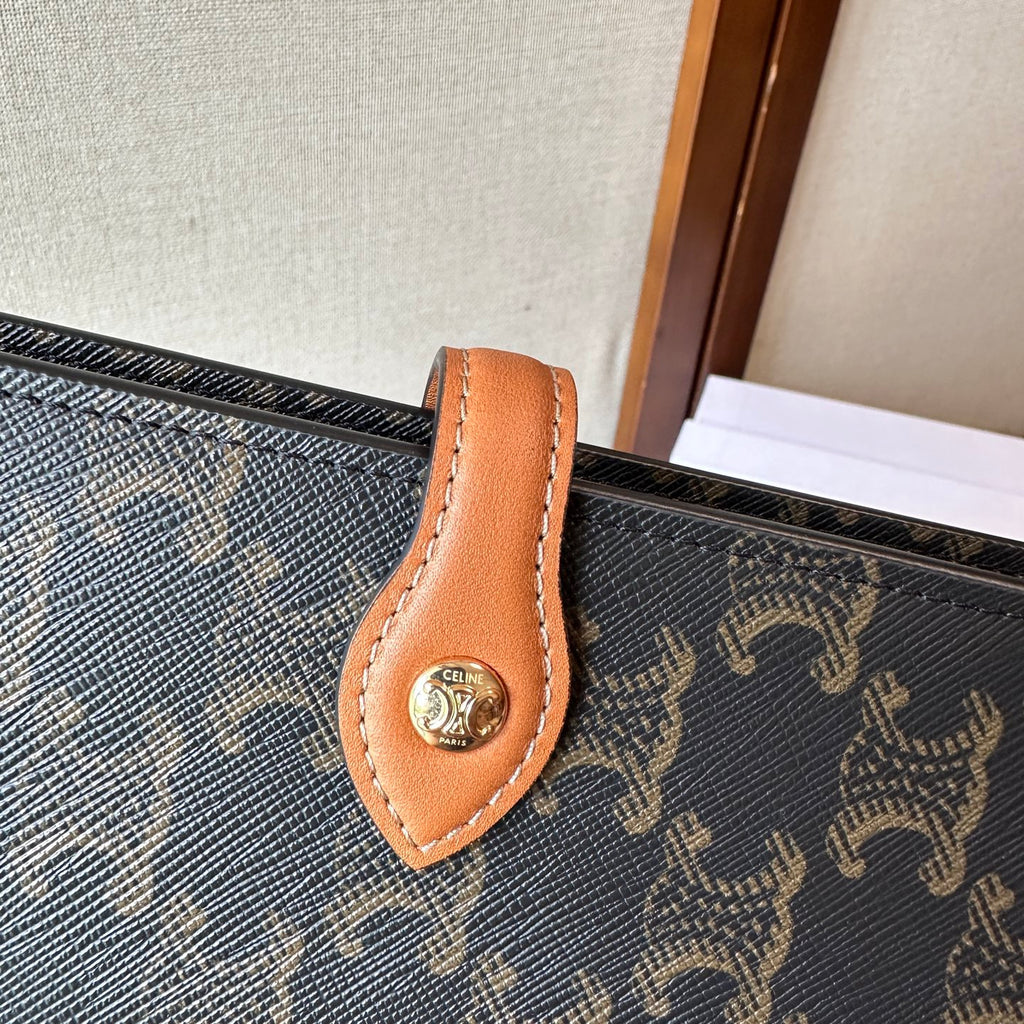 Celine Small Note Book In Triomphe Canvas And Natural Calfskin