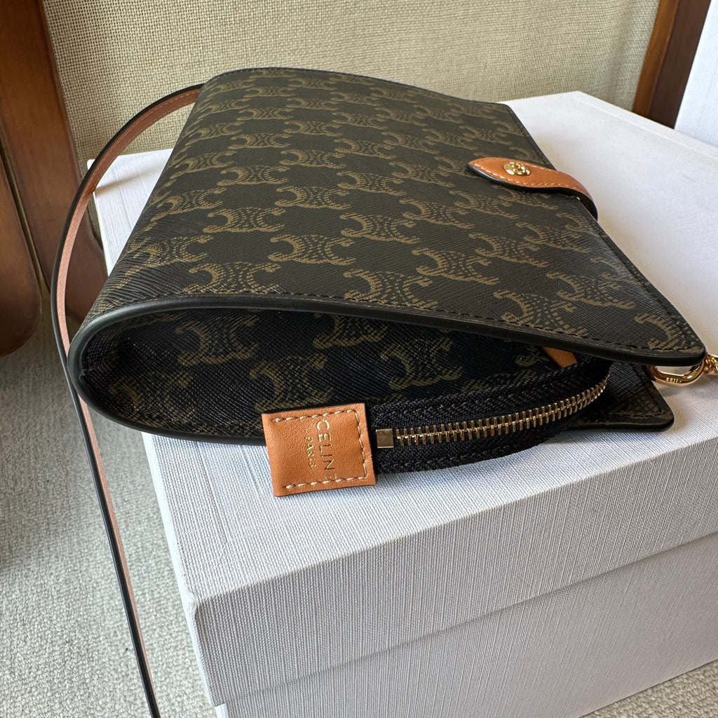 Celine Small Note Book In Triomphe Canvas And Natural Calfskin