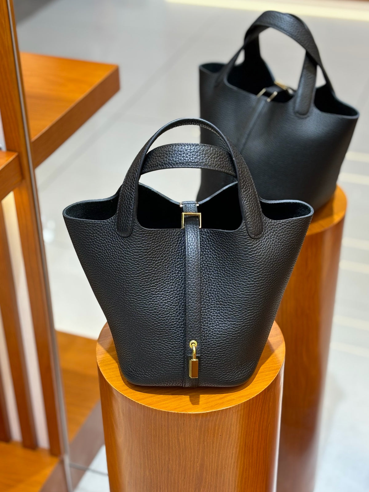 Hermes Picotin Lock 18 Bag in Taurillon Clemence Leather
