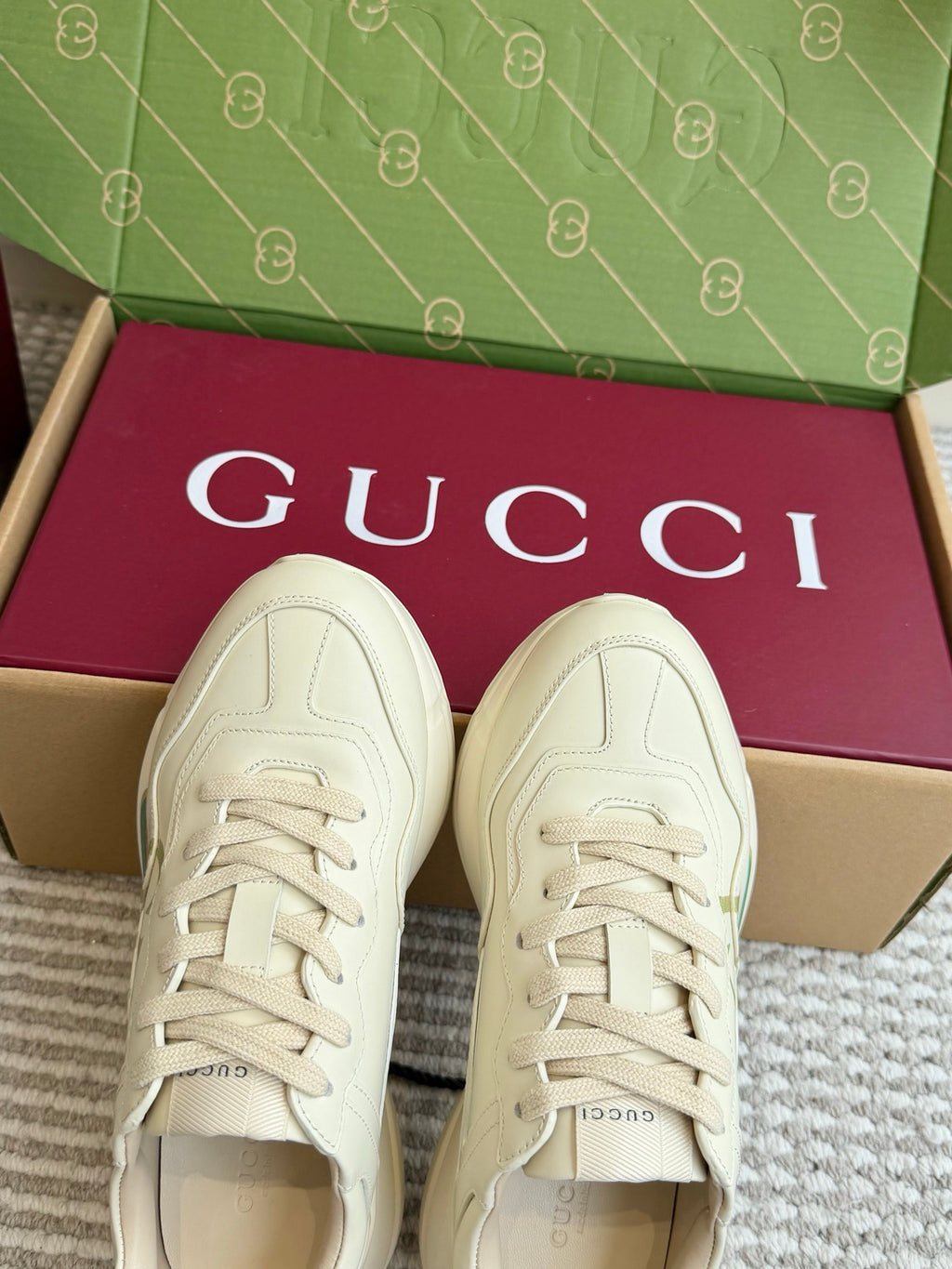 Gucci Rhyton Logo Leather Sneaker