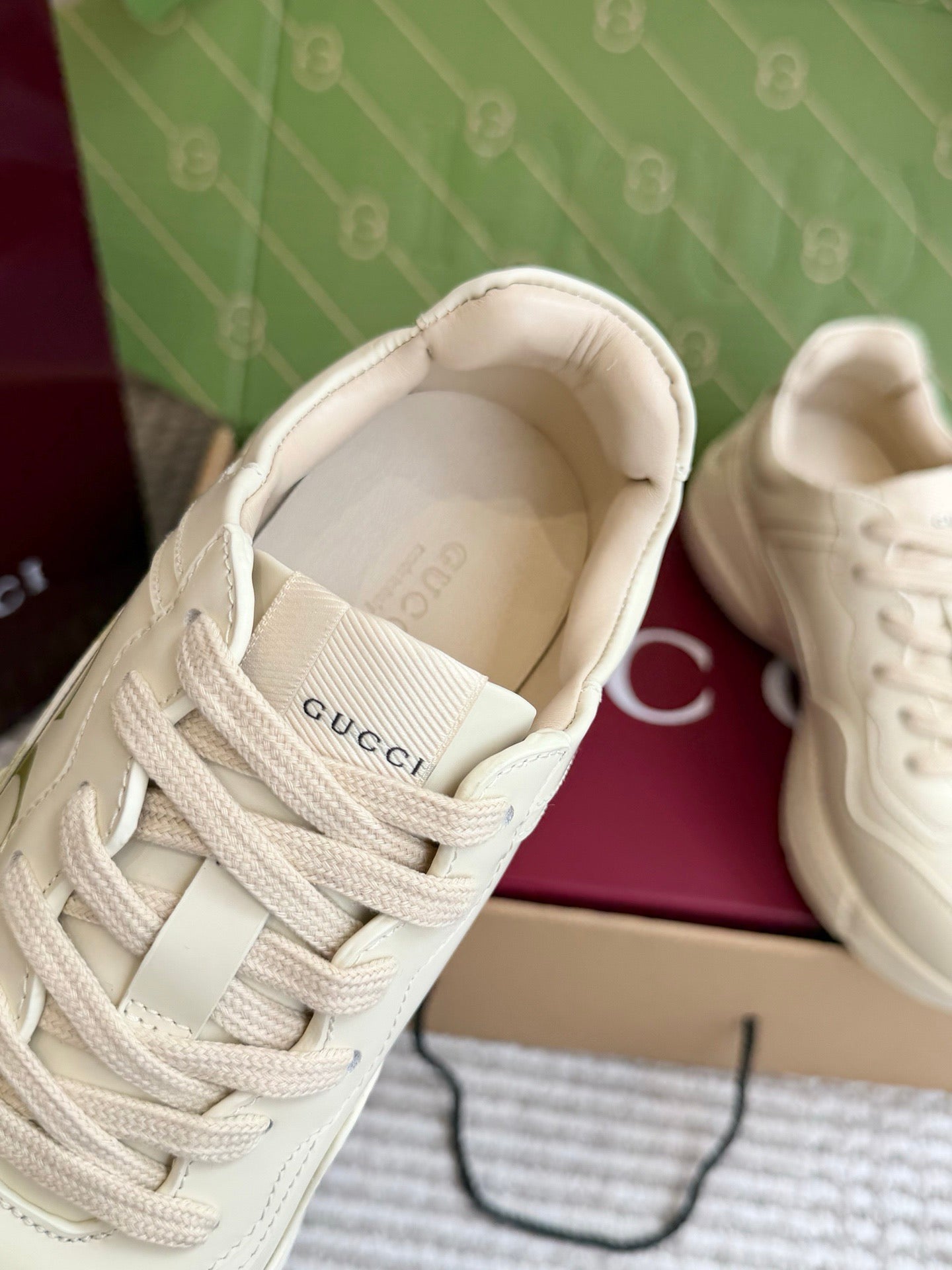 Gucci Rhyton Logo Leather Sneaker