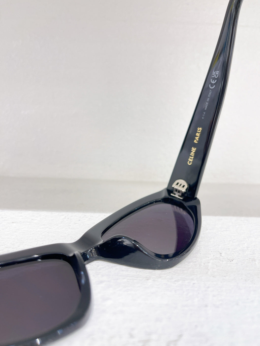 Celine Sunglasses CL40279U