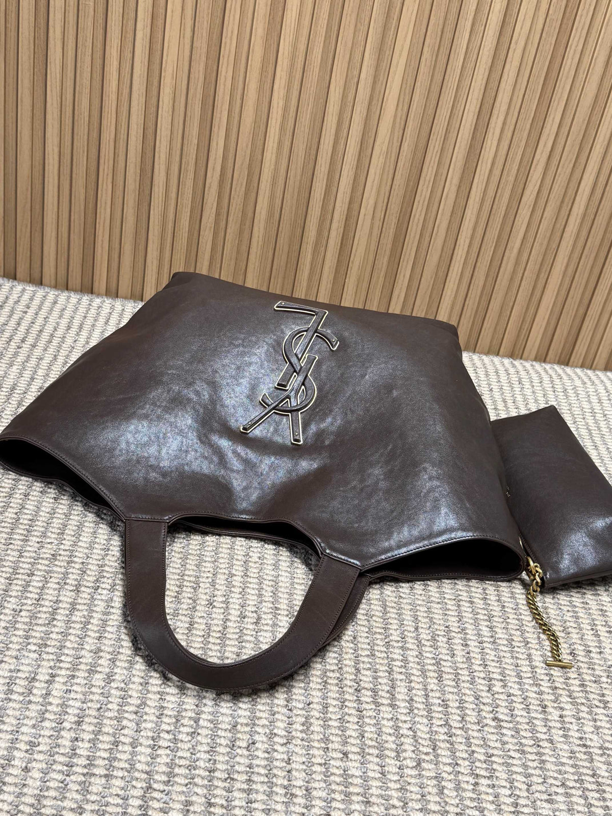 Saint Laurent Icare In Smooth Leather