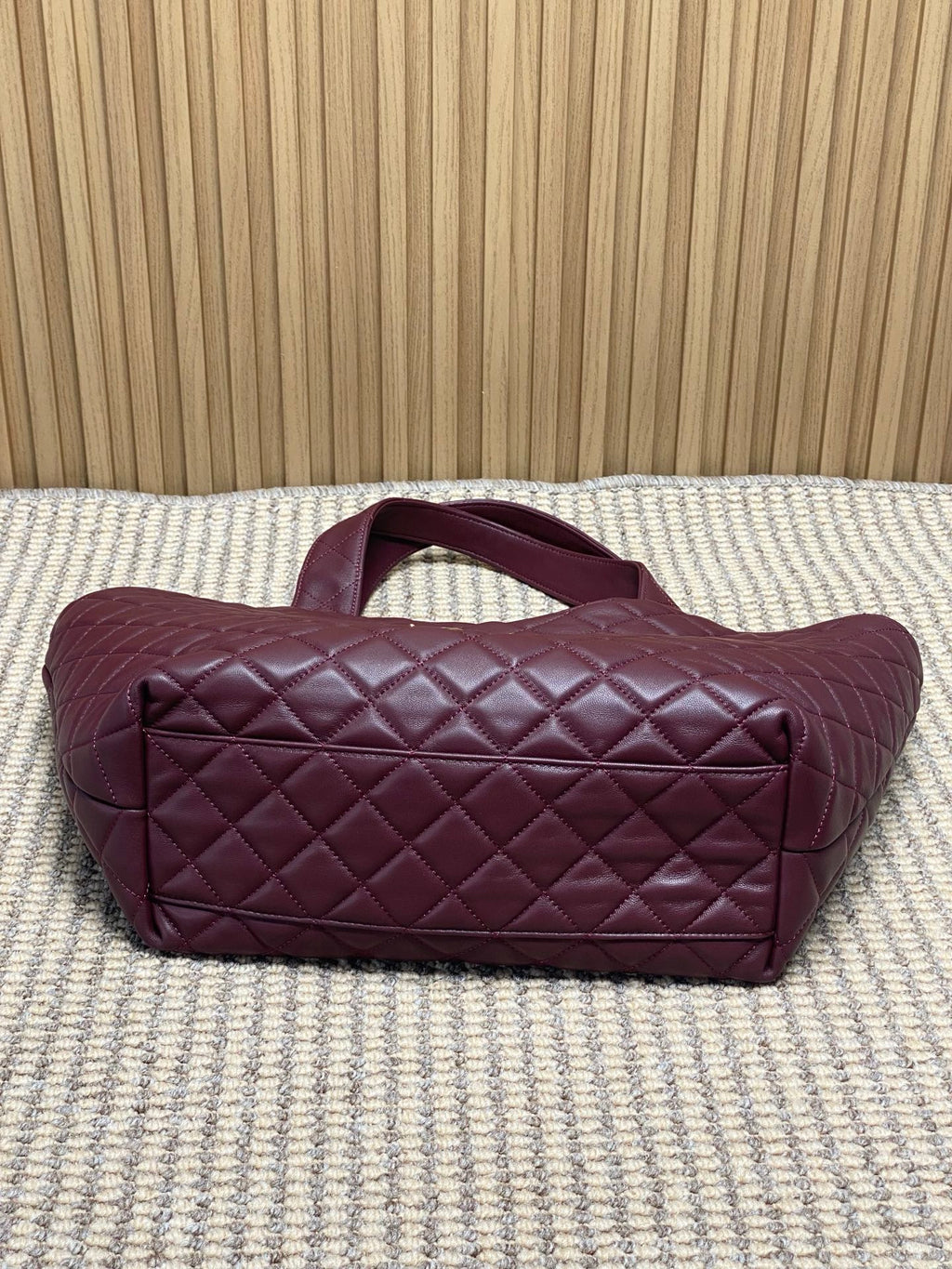 Saint Laurent Icare Medium in Quilted Nappa
