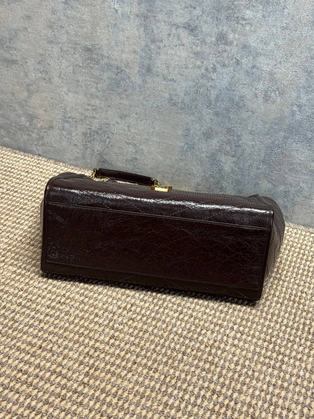 Saint Laurent Niki Shopping In Vintage Leather