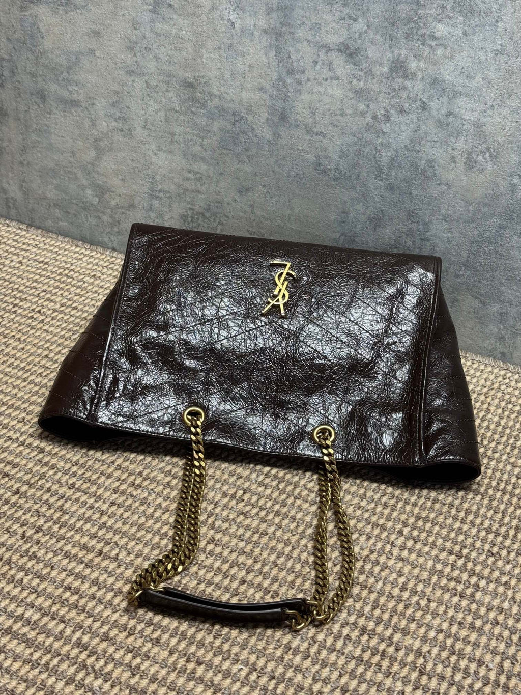 Saint Laurent Niki Shopping In Vintage Leather