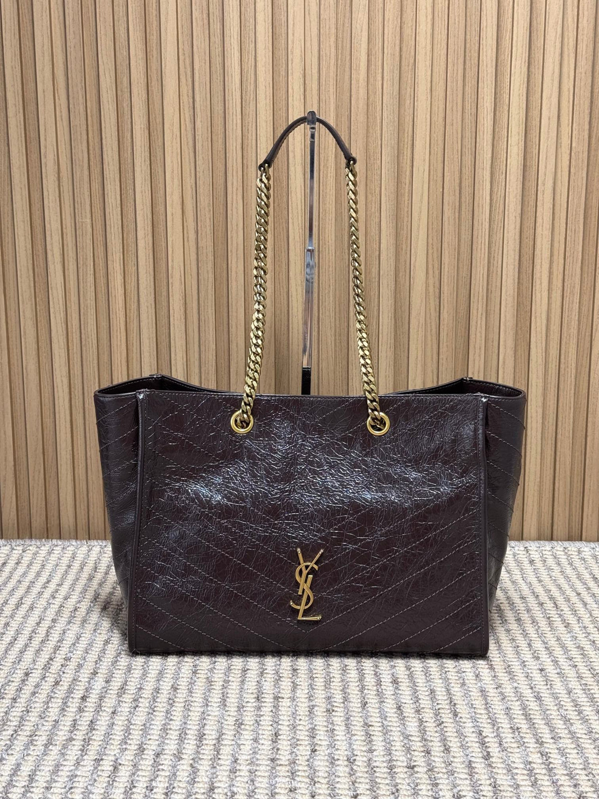 Saint Laurent Niki Shopping In Vintage Leather
