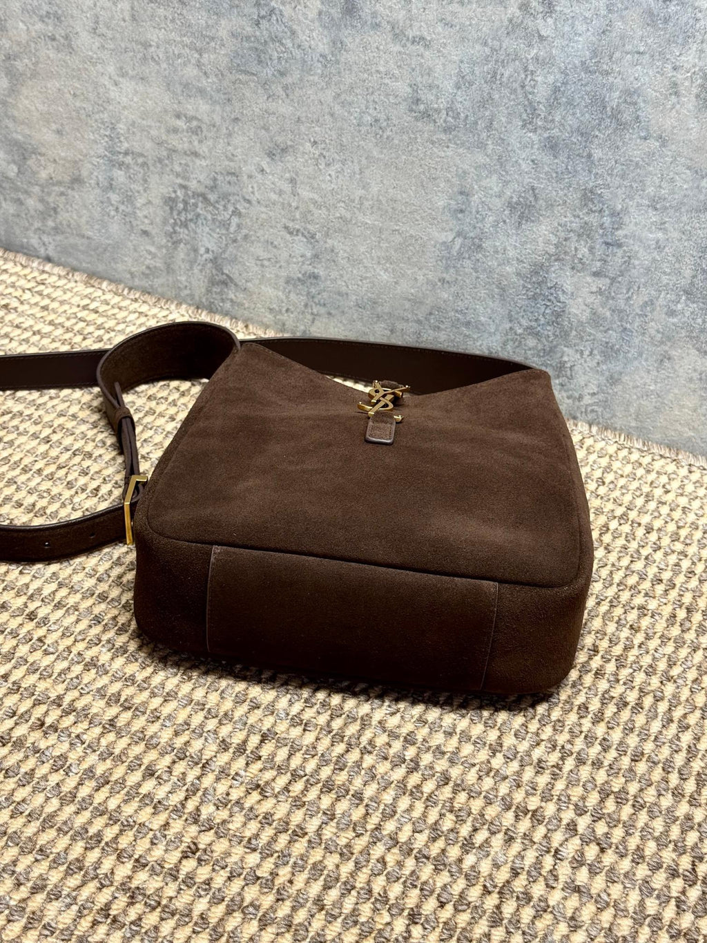 Saint Laurent Le 5 À 7 Supple Crossbody In Suede