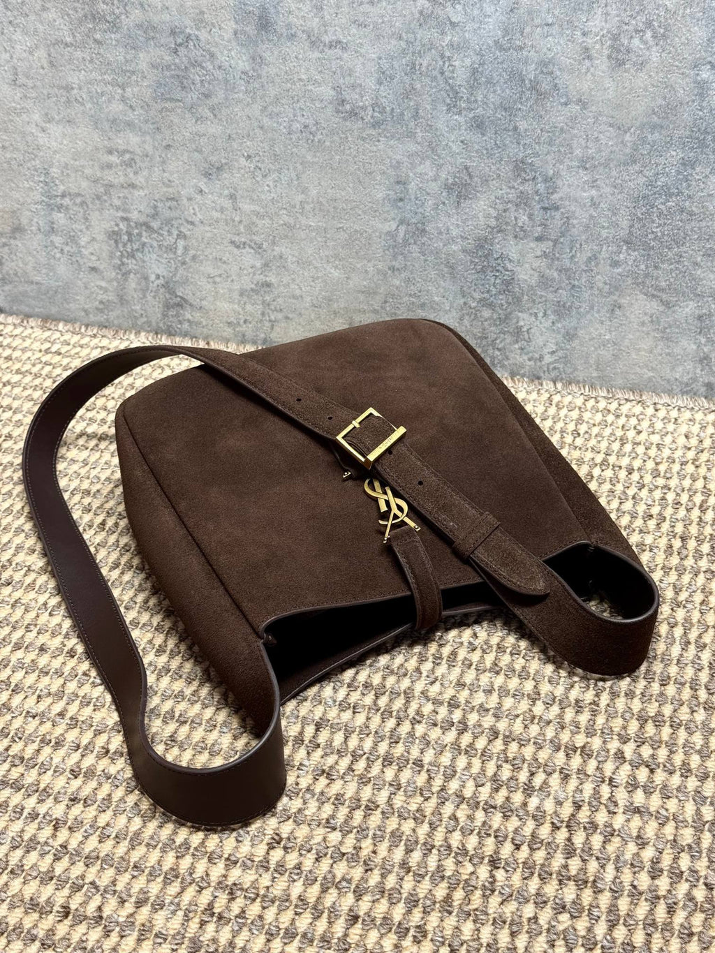 Saint Laurent Le 5 À 7 Supple Crossbody In Suede