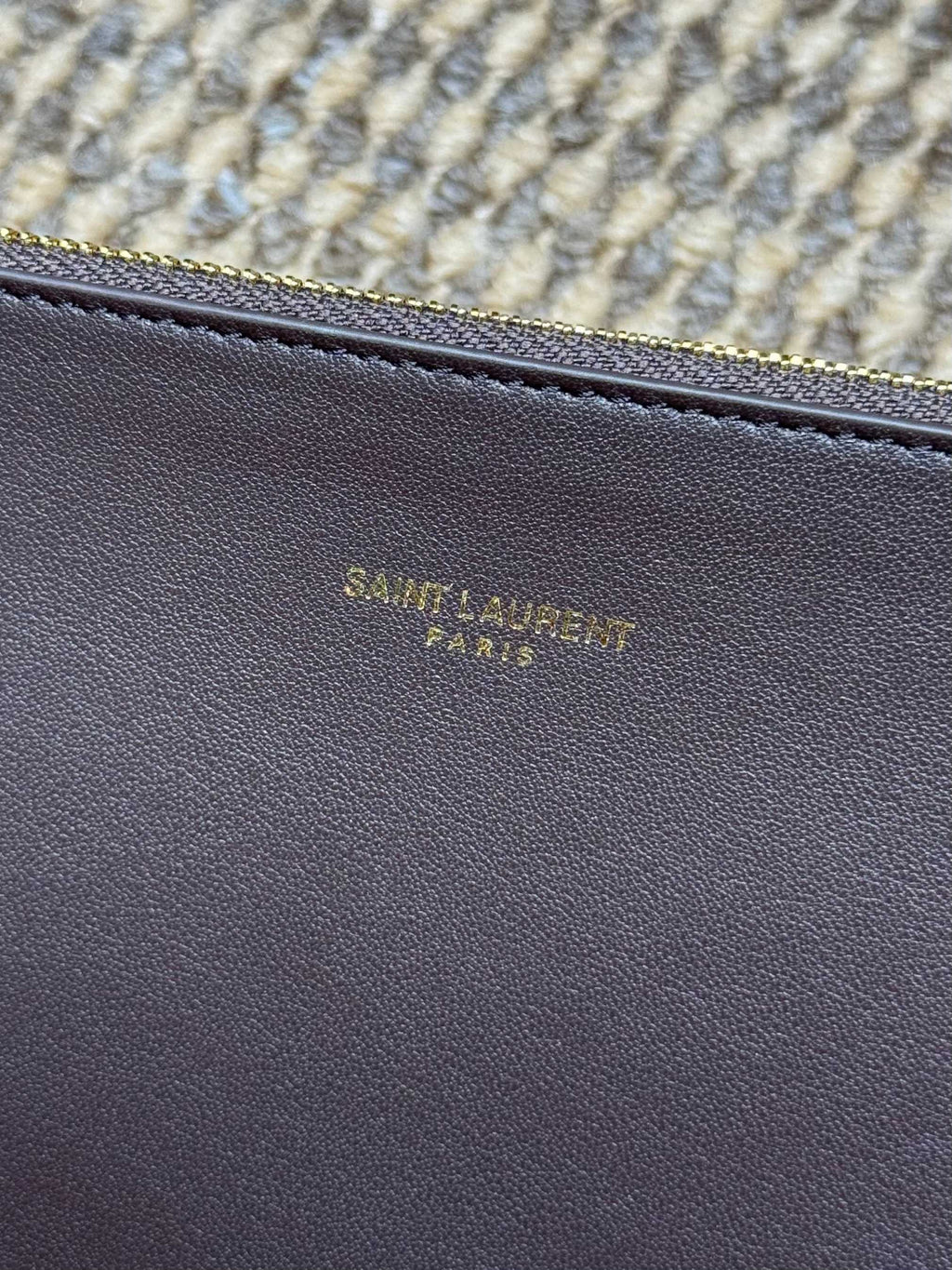 Saint Laurent Le 5 À 7 Supple Crossbody In Suede
