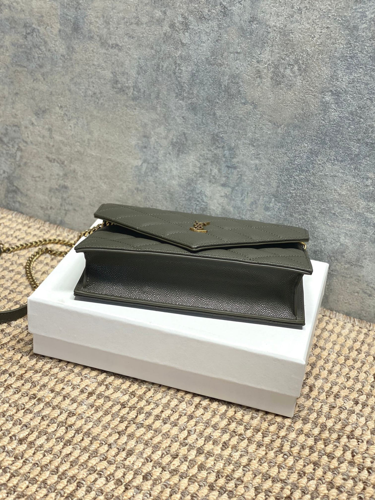 Saint Laurent Paris Chain Wallet In Grain De Poudre Leather