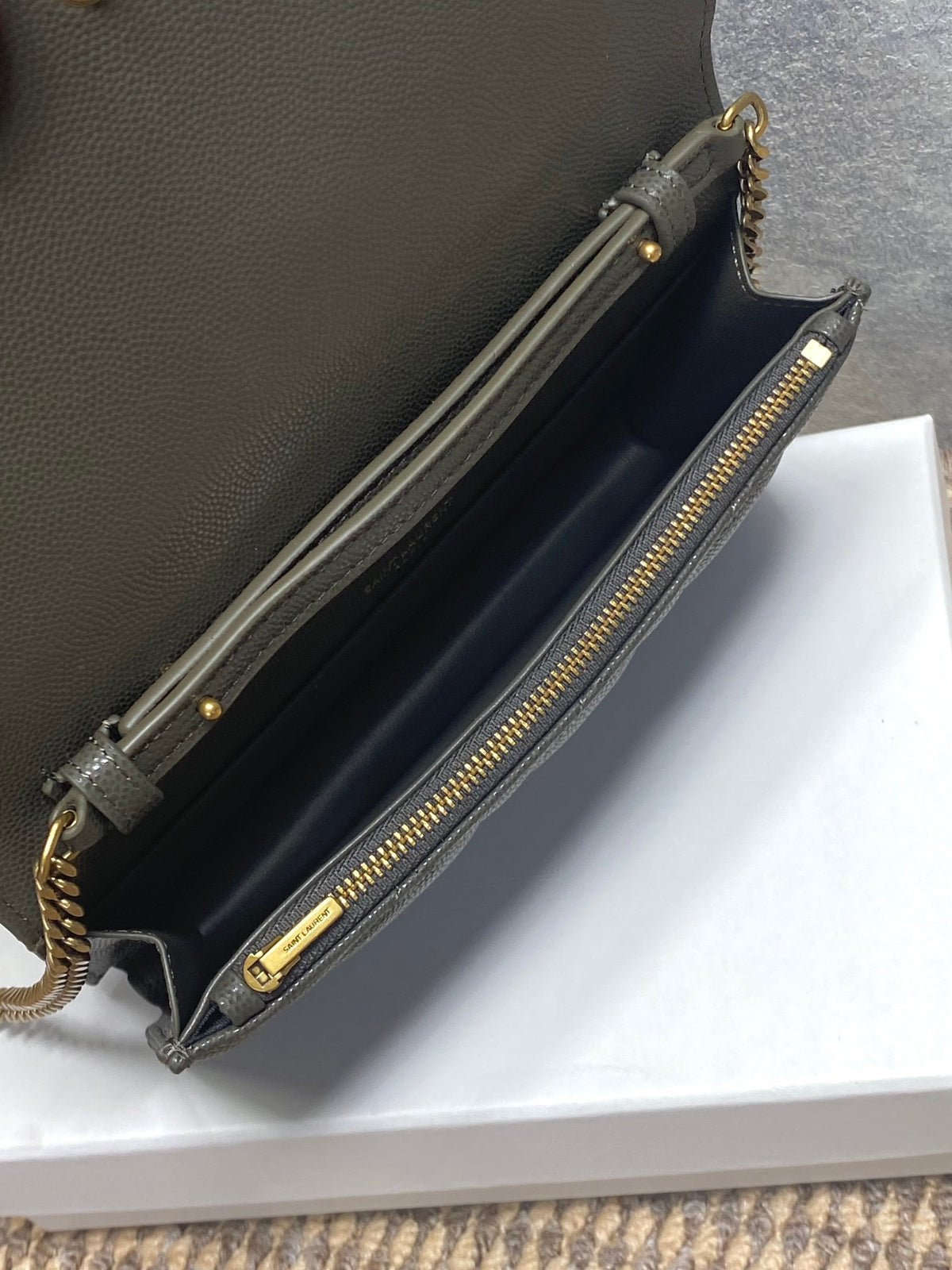 Saint Laurent Paris Chain Wallet In Grain De Poudre Leather